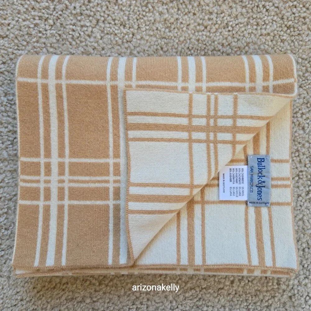 NWOT Knit Cashmere Scarf Bullock & Jones Luxury Tan & Creme Plaid Scotland